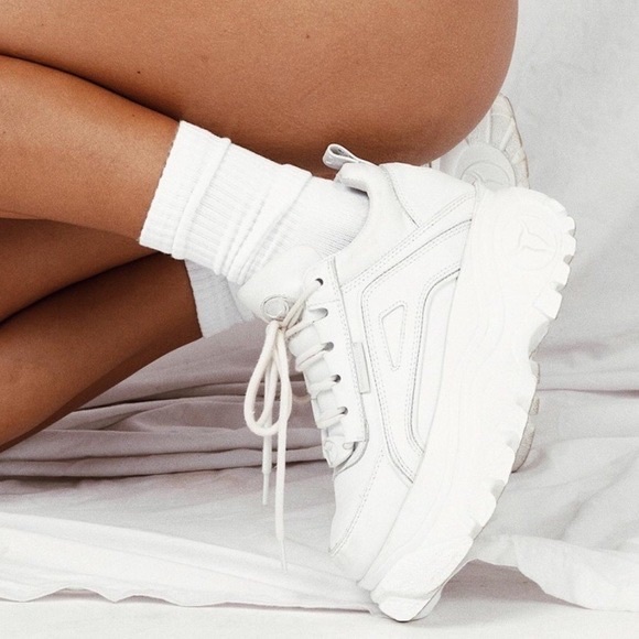 ❌SOLD❌ Windsor Smith Lupe Platform Sneakers White Size 9 - Picture 9 of 14